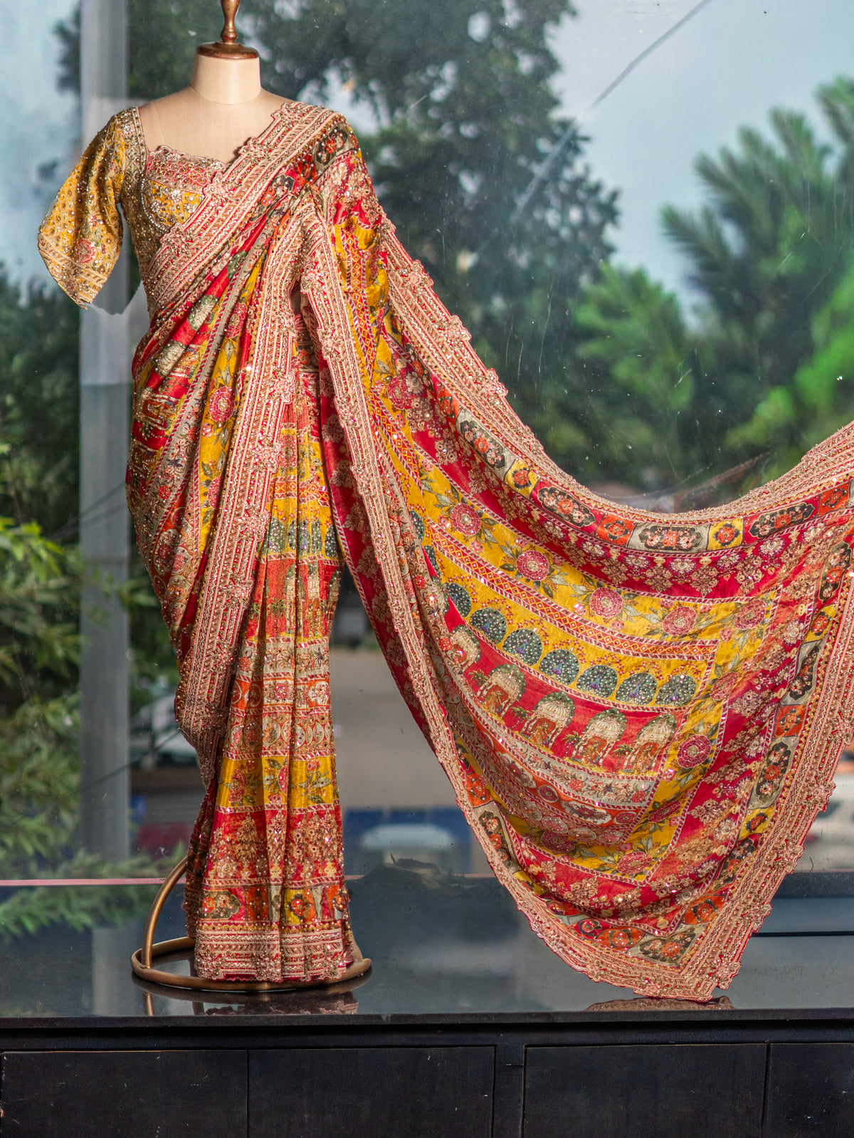 Printed Tissue Saree with Handwork Highlights