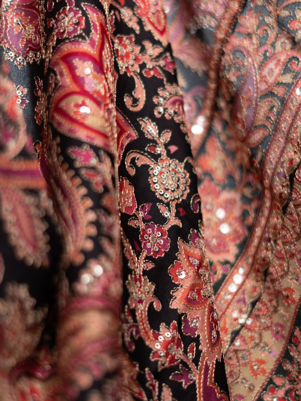 Printed Flowing Crepe Saree with Handwork Highlights