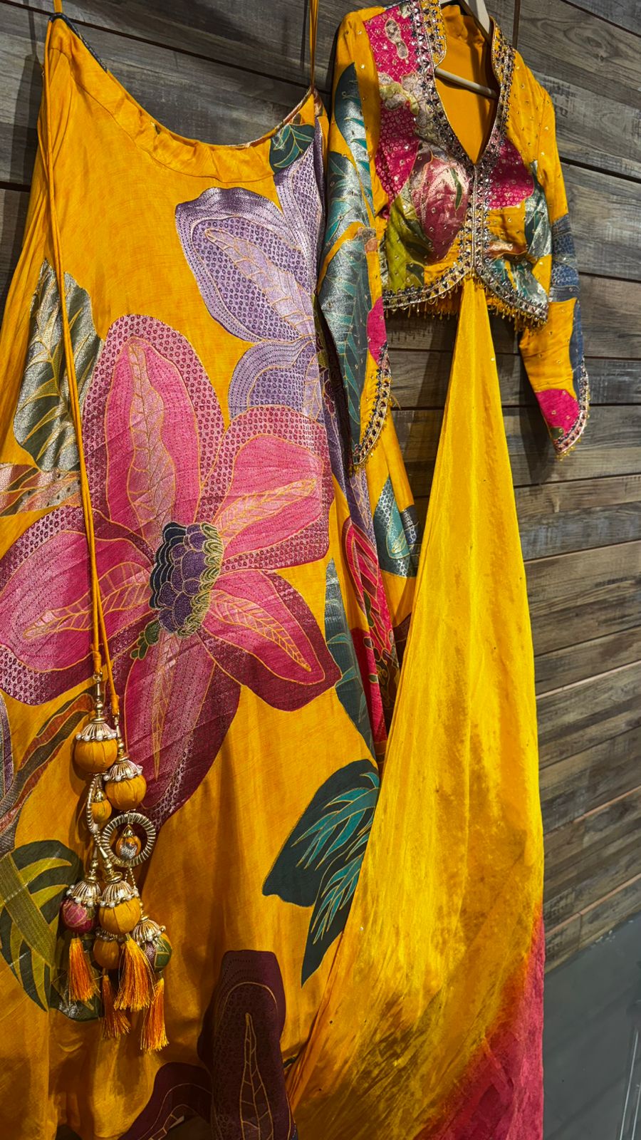 Soft Yellow Pure Jamdani Silk (All weather silk) with mesmerising bright color floral weaving with handwork on blouse with highlights teamed up with dual color pure Zari weaved dupatta must have for wedding ceremonial events