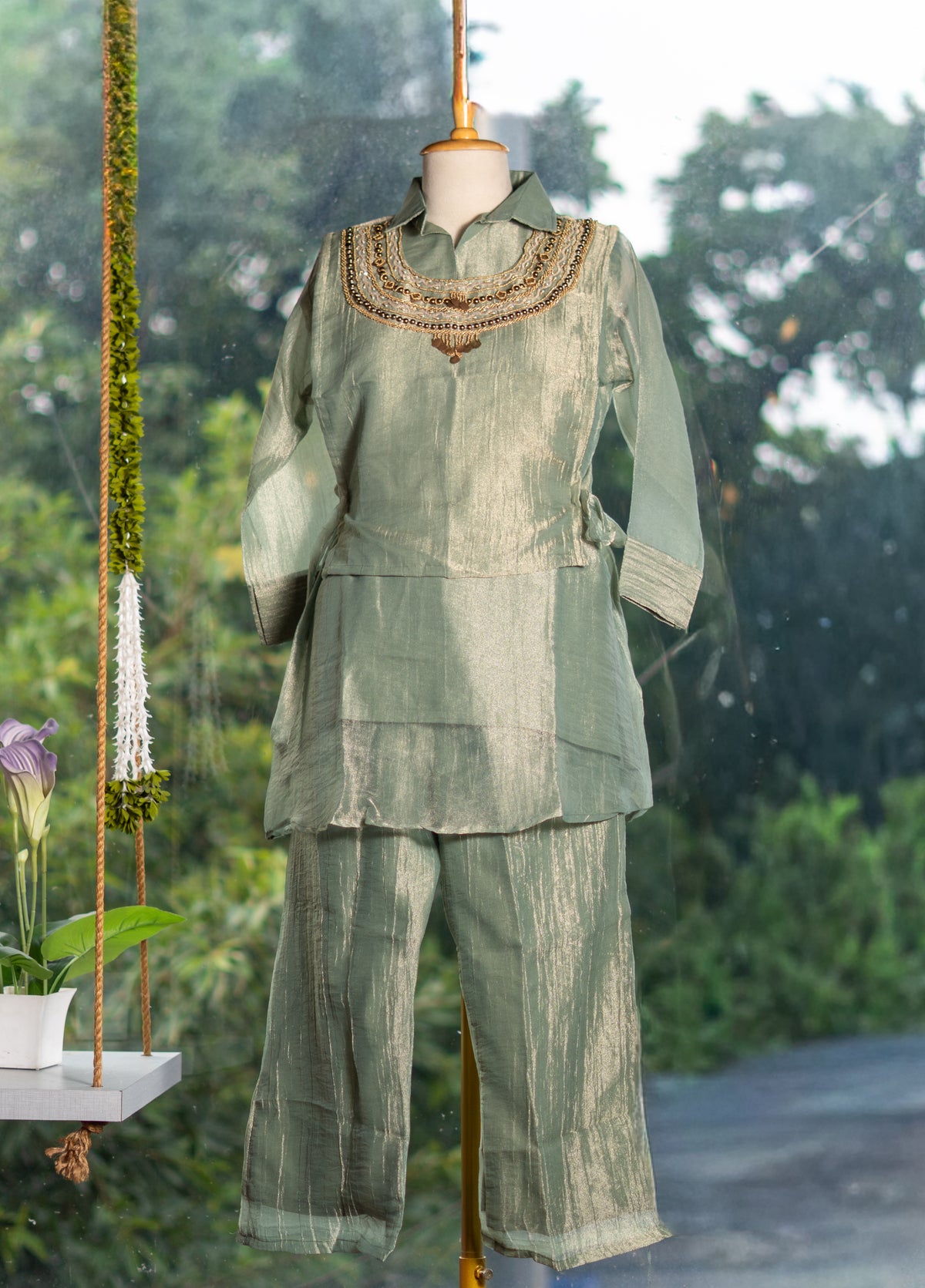 Crush Tissue Pant Set with Handwork