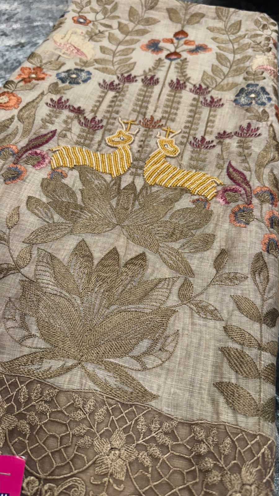 Pure Jamdani Fabric with thread and handwork motif. Dupatta with block and handprint details