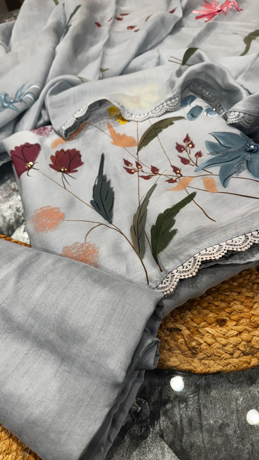 Pure Mul Mul Handprint with Lace Highlights over the Floral Pattern with Handprinted Mulmul Dupatta