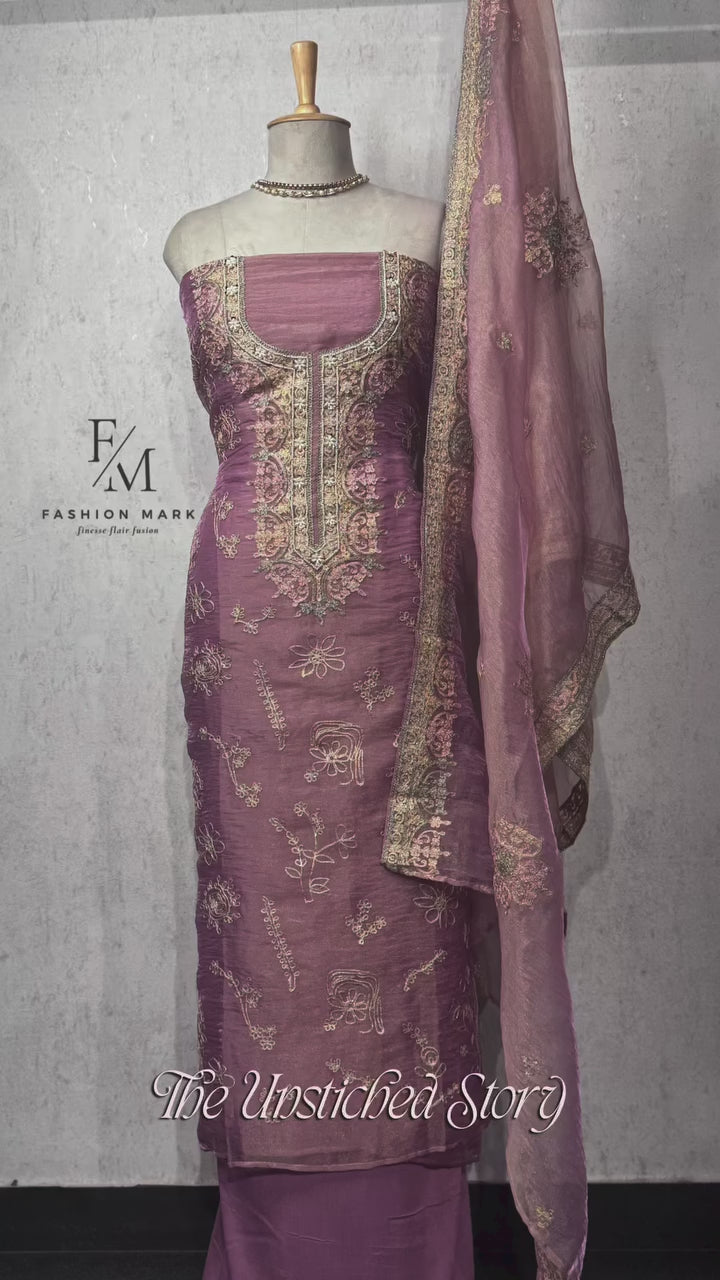 fashionmarkstudio-DSFb5coEZ1j.mp4